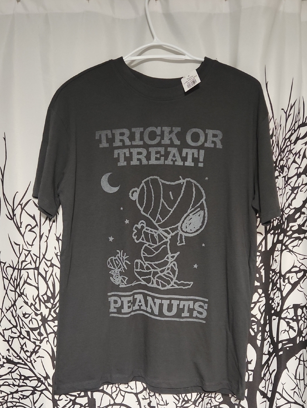 Peanuts Charcoal 'Trick or Treat' Short Sleeve Tee
